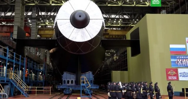 Rusiyada yeni atom sualtı qayığı istifadəyə verilib