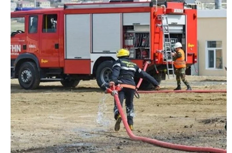 Sumqayıtda yataqxanada YANĞIN