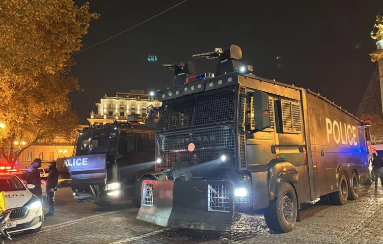 В Тбилиси продолжаются акции протестаОБНОВЛЕНО 5ВИДЕО