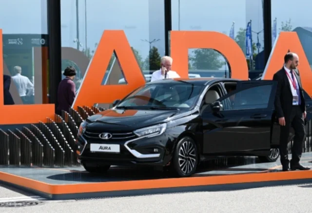 Lada Aura satışa çıxarıldı...