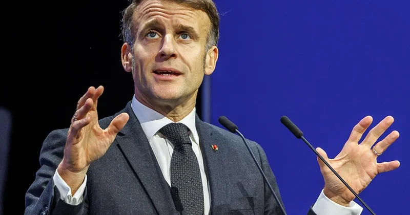 Макрон о том, почему в России нет коррупционных скандалов