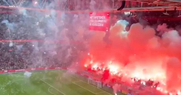 “Qarabağ”ın növbəti rəqibi azarkeşlərə görə matçı yarımçıq saxladı VİDEO