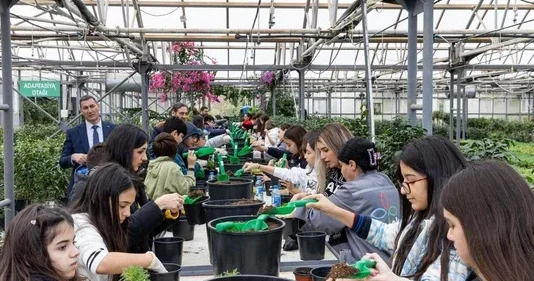 Более 100 школьников приняли участие в экологической миссии IDEA в экопарке EKOL