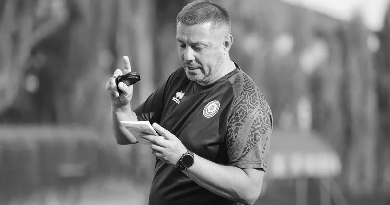 Qazaxıstan yığmasının baş məşqçisi vəfat etdi