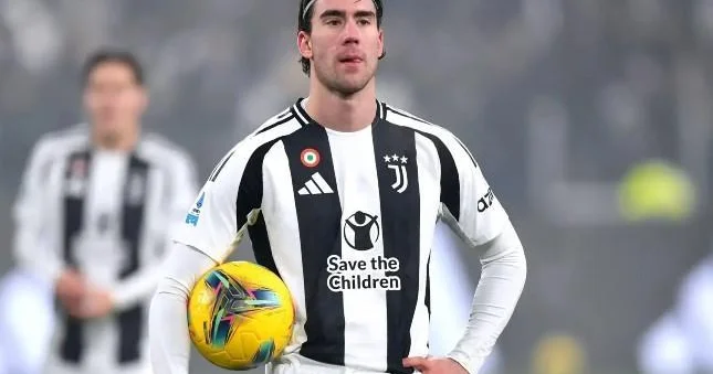 “Yuventus”un hücumçusu mövsümü erkən başa vurdu