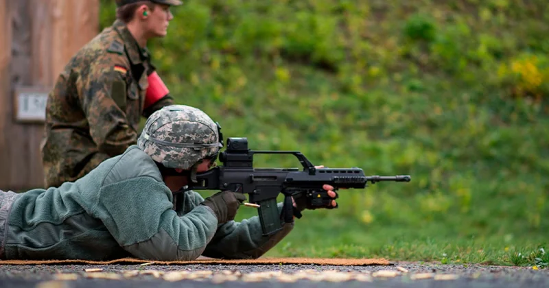 Aİ nin yenidən silahlanma proqramından bir neçə milyard avro Ukraynaya göndəriləcək