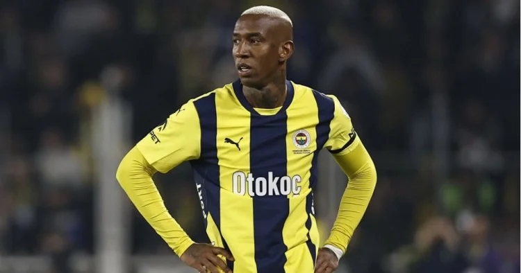 Fənərbaxça braziliyalı haqda qərar verdi