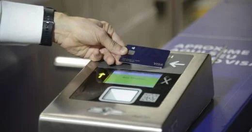 Можно ли попасть в бакинское метро без оплаты? ВИДЕО