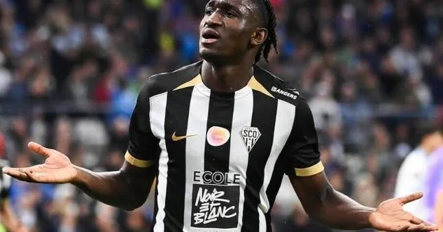 “Milan” Fransa klubunun gənc hücumçusuna göz dikdi