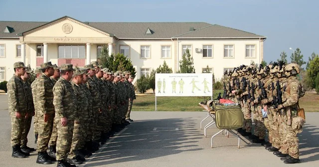 Hərbi təlimdən yeni GÖRÜNTÜLƏR