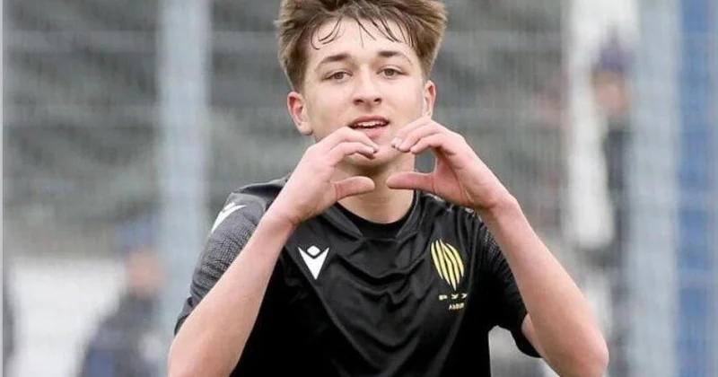 Ролан Мустафаев будет играть за сборную Азербайджана?