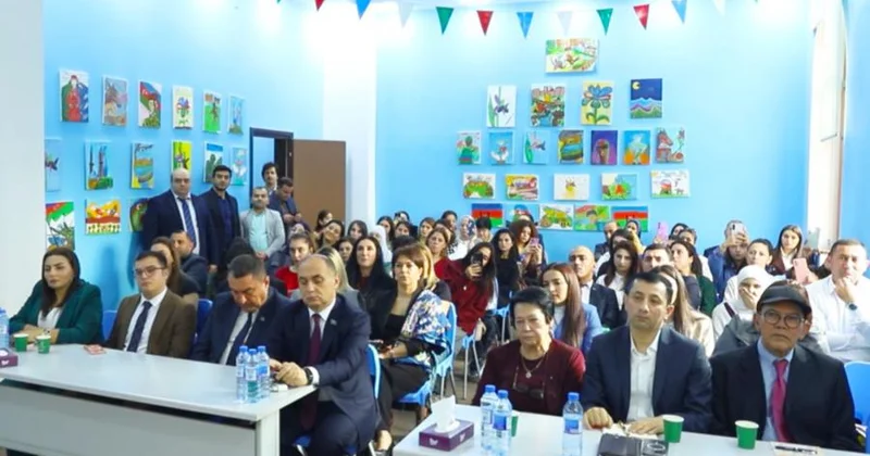 “Zəka və Texnologiya Qovşağı: Müəllimlər üçün Olimpiada + AI I Qurultayı” keçirilib “525 ci kanal”ın reportajı