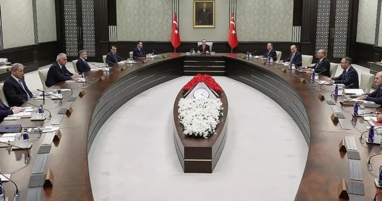 Ərdoğan nazirləri toplayır