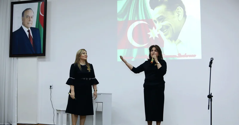 Paytaxt məktəblərində böyük ədibin yubileyi qeyd olunub FOTOLAR