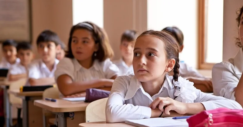 30 şagirdə dərs demək tam ştata bərabər işdir DEPUTAT
