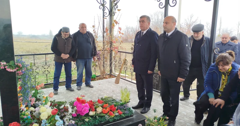 Vətən müharibəsi şəhidi Turan Məmmədlinin ildönümündə xatirəsi anılıb