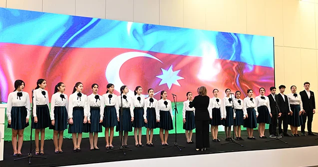 “Məktəblilərarası Milli Hakaton 2025”in qalibləri mükafatlandırıldı Fotolar