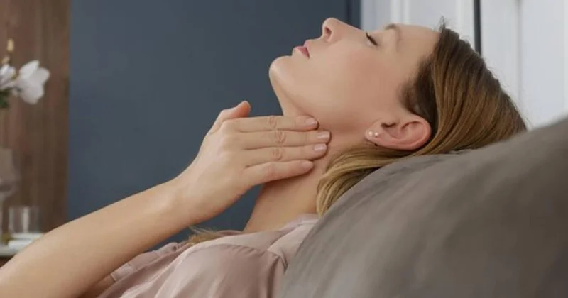 Boğazınız ağrıyanda bahalı dərmanlara pul verməyin 2 qəpiklik çarə