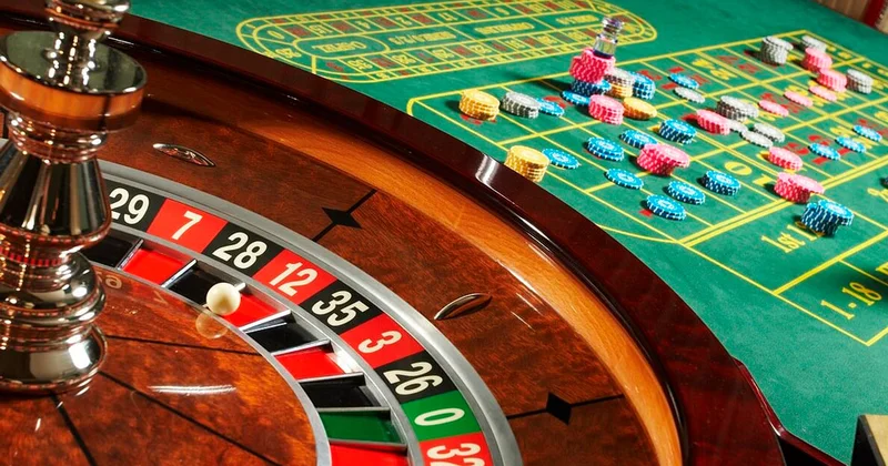 Gizli kameralarla kazinodan 784 min dollarlıq pul mənimsədilər