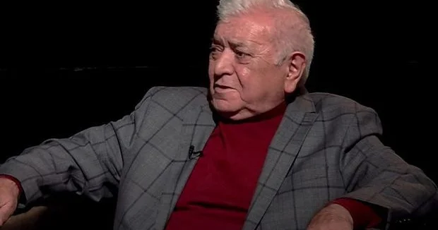 Aqil Abbas: “Başqa nə etsinlər, döysünlər?”