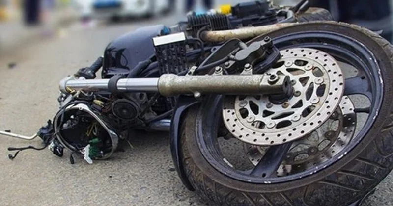 Gəncədə moped qəzaya düşdü