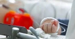 Həkimin vurduğu iynədən ölən körpə ilə bağlı AÇIQLAMA