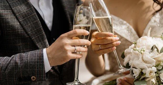 У жениха остановилось сердце через несколько часов после свадьбы