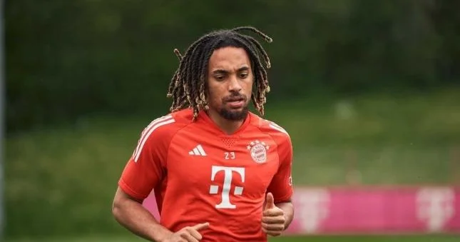 İngiltərə klubu Saşa Boe üçün hərəkətə keçdi