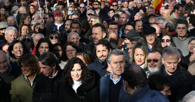 Mafiya, yoxsa demokratiya?