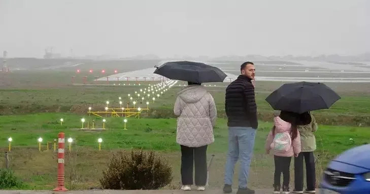 İstanbulda hər kəs bura qaçır “Əlinlə daş atsan dəyməsi mümkündür”