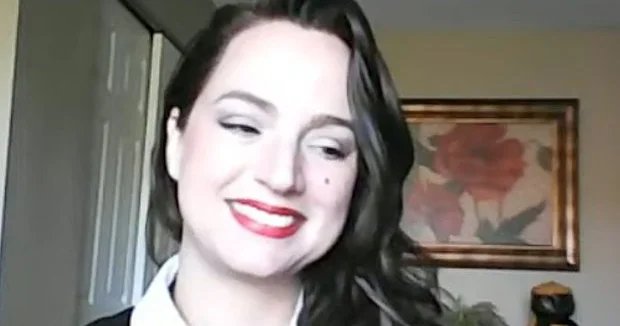 Bu qadın pul qazanmaq üçün inanılmaz yola əl atdı 1100 manata satır...