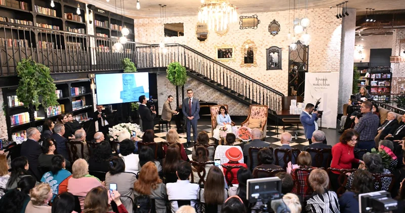 В Баку презентована книга Бахруза Нифталиева Письма Богу , вызвавшая большой интерес (ФОТО)