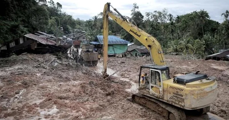 Bu ölkə fəlakət yaşayır: Daşqın və sürüşmədə ölənlərin sayı 442 nəfərə çatdı