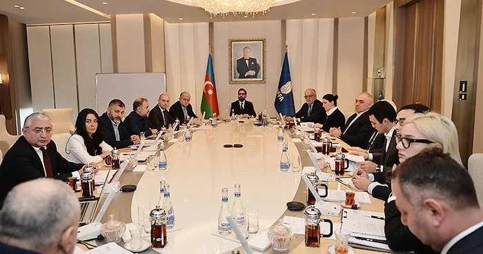 Tahir Süleymanov, Aslan Kərimov və ya başqa bir futbol adamı İcraiyyə Komitəsində boşalan yerə namizəd