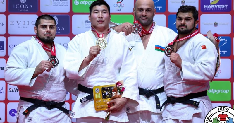 Кокаури единственный в милли , кто поднялся в мировом рейтинге