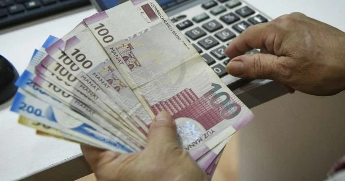 Götürdükləri kreditləri qaytara bilməyənlərin sayı artır? Məbləğ 805,3 milyona çatıb