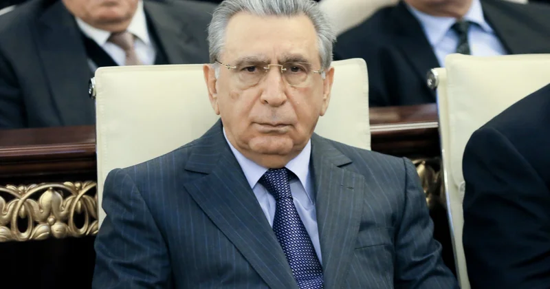 “Ramiz Mehdiyev düşməndir” Etibar Əliyev