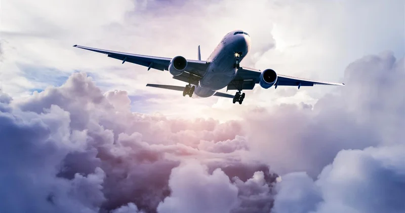 В США задержали и отменили более 8 тыс. рейсов