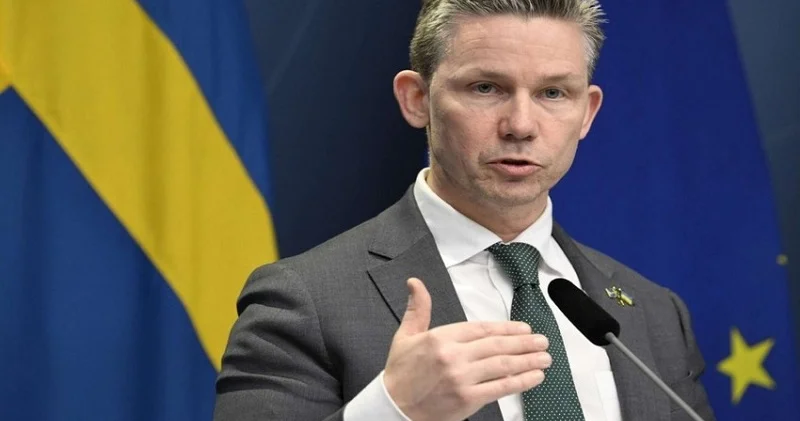 Brüssel görüşü: Conson elə bir səhv etdi ki...