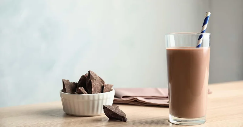 Обычный какао может помочь сосудам справиться с вредом от долгого сидения