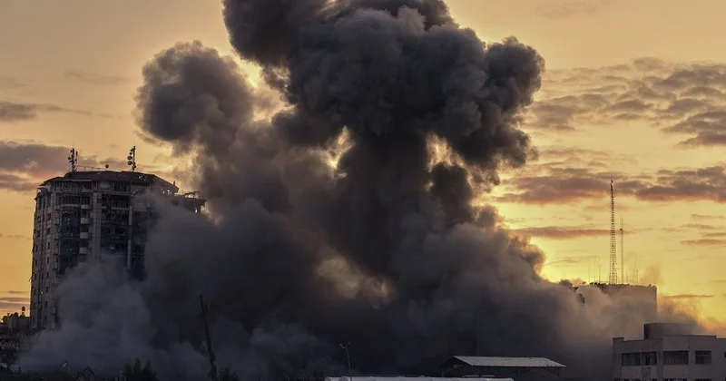 Саудовская Аравия нанесла серию авиаударов по аэропорту на востоке Йемена