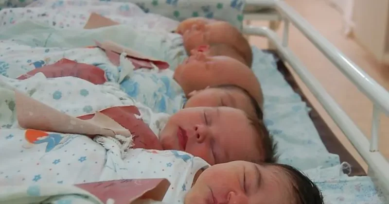 В Узбекистане родились более тысячи малышей