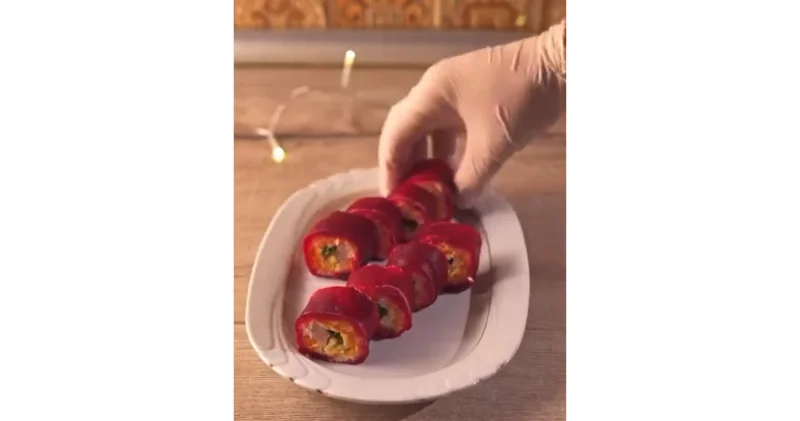 Осман Чо показал, как приготовить шубу в виде роллов ВИДЕО