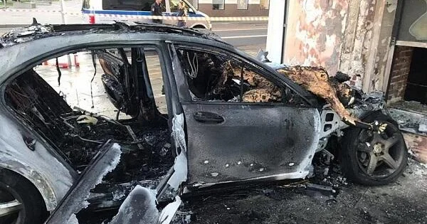 Yeni ildə bu ölkədə 1173 maşın yandırıldı