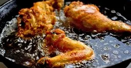 Yağlı qidalar və xərçəng: Həkim bir əlaqə tapır...