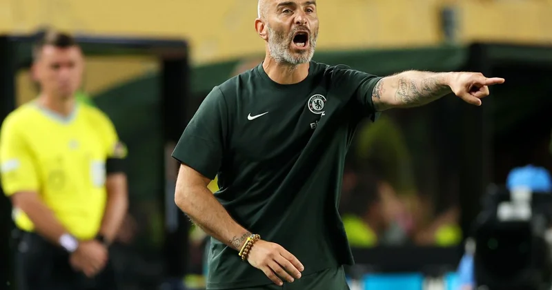 Mareska “Bornmut”la oyundan sonraheç nə demədən komandadan ayrılıb