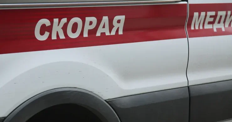 Yeni il gecəsi 12 ci mərtəbədən yıxıldı SAĞ QALDI