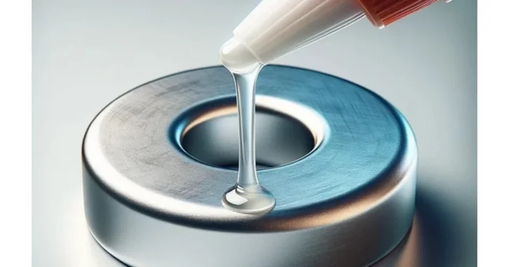 В Азербайджане выросло производство клеящих веществ