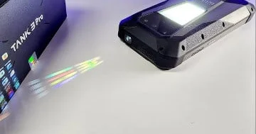 Ən etibarlı smartfonların adı açıqlanıb...