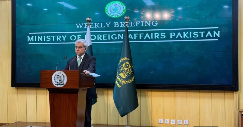 Пакистан подтвердил поддержку Ирана и приверженность строительству газопровода